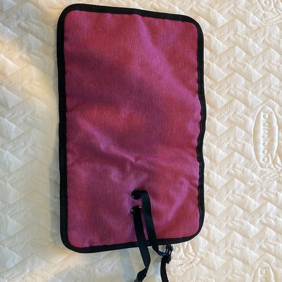 Travel makeup/toiletry bag - Picture 2 of 3